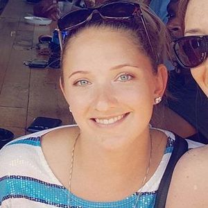 Meet your Posher, Ashlee